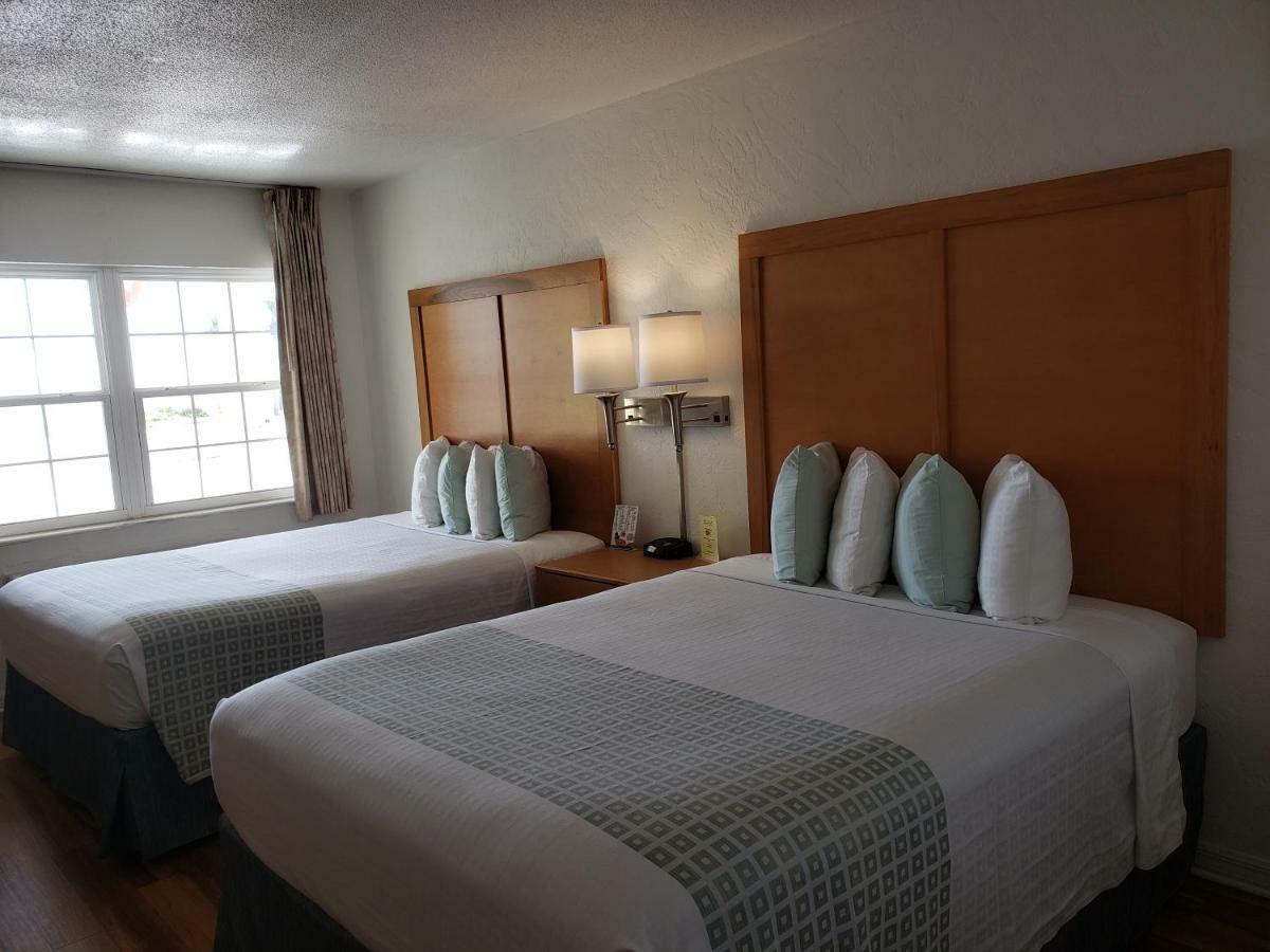 1 - Daytona Motel 2*